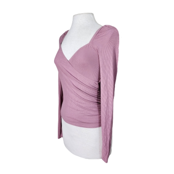 Abound Nostalgia Puff Long Sleeves and Crossover Neckline Top Pink Size S - Picture 5 of 11